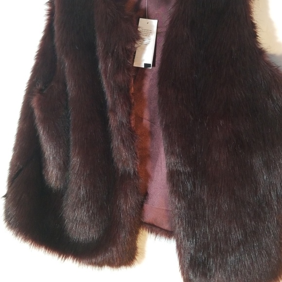 Gorgeous faux fur - Picture 2 of 7